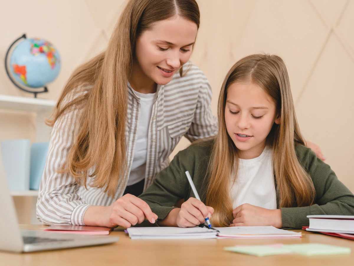 Experienced Home Tutor in DHA Phase 2 Lahore